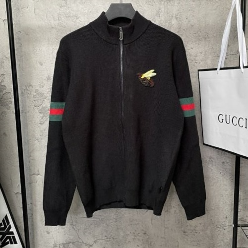 GUC*I 벌패치 집업니트