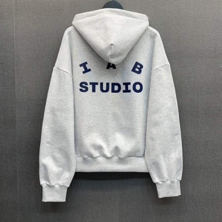 IAB STUD*O 후드티