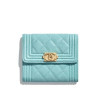 샤넬 보이 플랩 카드지갑 라이트블루