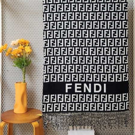 FEN*I 양면 숄 머플러