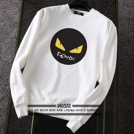 FEN*I 원형 악마 패턴 밍크양기모 티셔츠