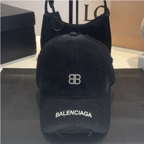 BALENCIA*A 시그니처 고급 큐빅 레티링 모자