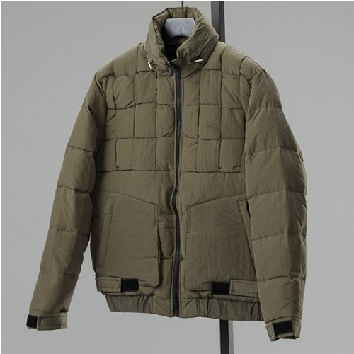 BOTTEGA VENE*A 스퀘어 차이나 패딩 자켓