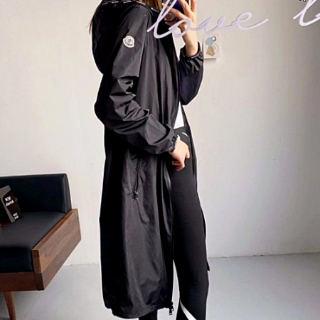 MONCL*R   라사벤 바람막이