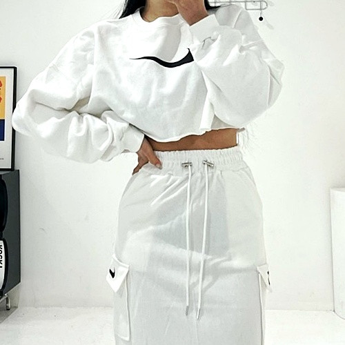 NIKE  빅스우시 카고 스커트 SET