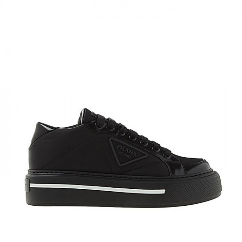 PRADA  매크로 스니커즈