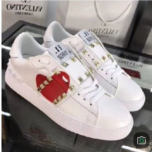 발렌*노 락스터드 히든 스니커즈 하트