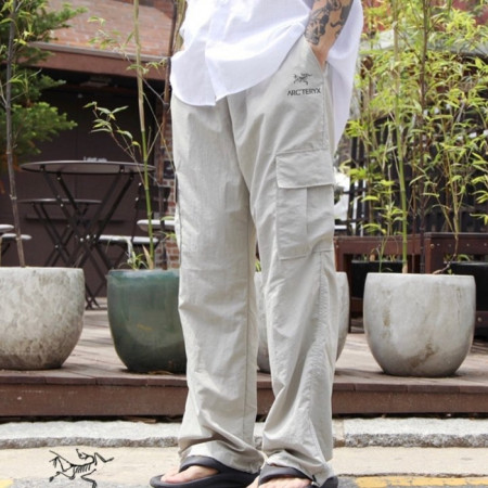 아크테*스   고프코어 나일론 카고 팬츠