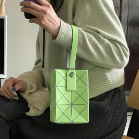 ISSEY MIYAKE BAO BAO 컬러미니 숄더백