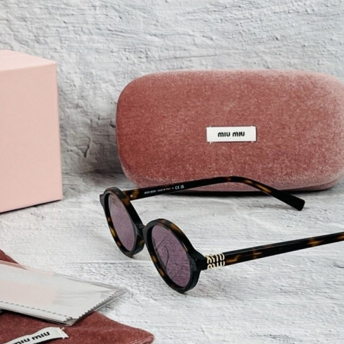 Miu M*u   리가드 선글라스 고급