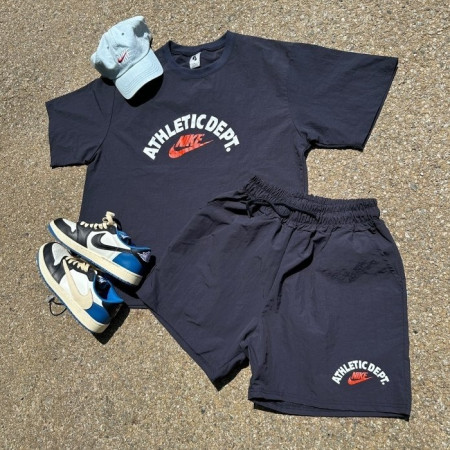 NIKE   디트 셋업