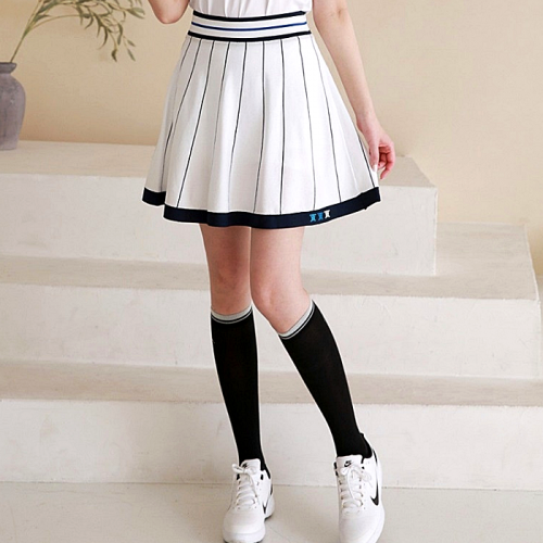 ANEW 프레피 니트 플레어 스커트