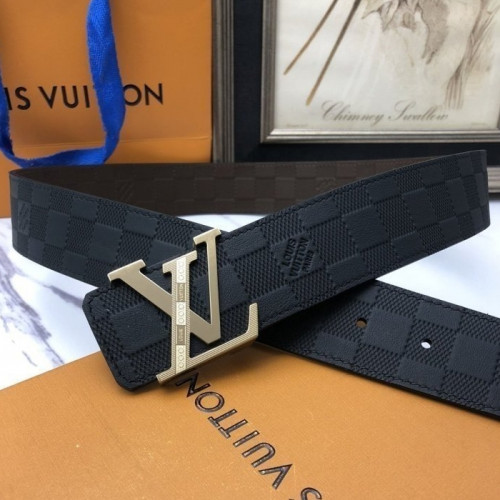 Louis Vuitt*n   벨트 ( 남성용 )