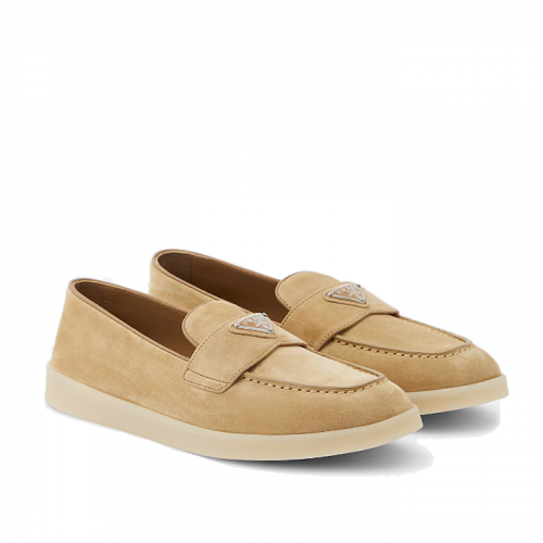 PRADA  트라이앵글 로고 스웨이드 로퍼