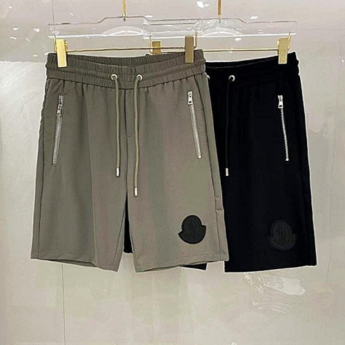 MONCLER 엠보백포켓 패치로고 하프팬츠