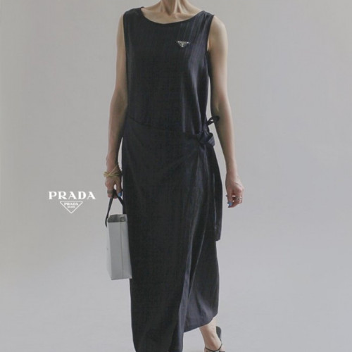 PRA*A   시에나 린넨 랩 드레스