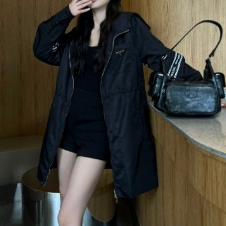 PRA*A   여성 롱하프 바람막이 자켓