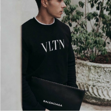 발렌*노 VLTN 로고 크루넥 스웻셔츠