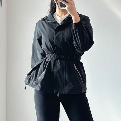 MONCL*R   수입고급 틱스 여성 후드 바람막이