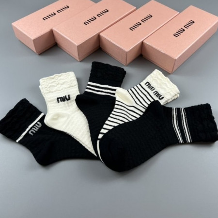 MIU M*U   레이스  5종 양말set (남여 공용)