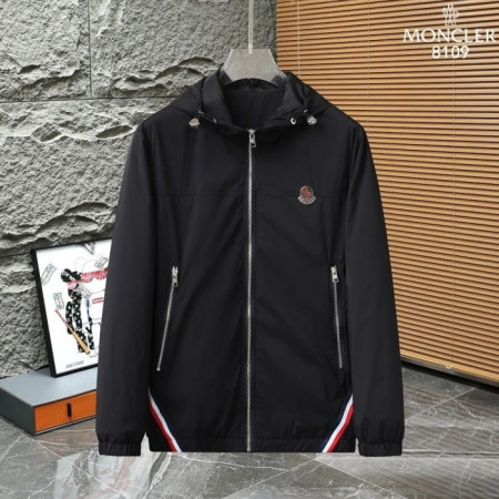 MONCL*R   메탈 패치 포인트 후드 바람막이