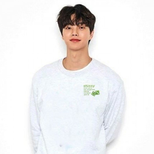 스*시   실루엣 맨투맨