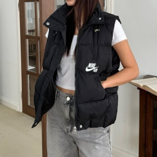 NIKE   지퍼 패딩조끼