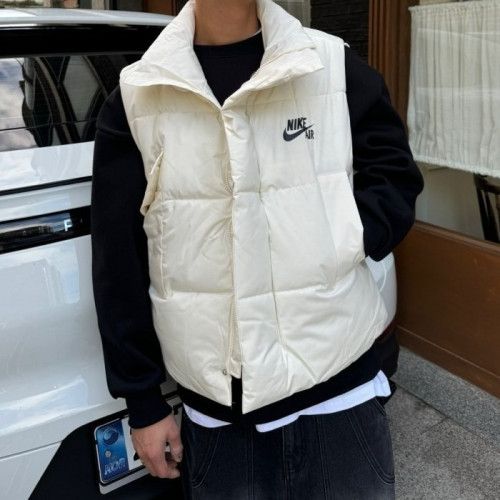 NIKE   포켓 패딩조끼