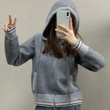 톰브*운  끝삼선 배색 후드 집업 니트