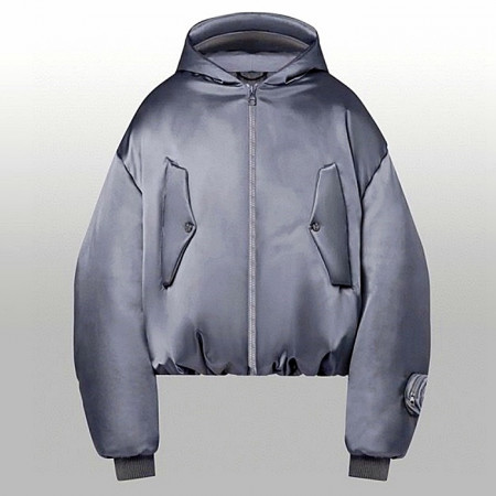 LOUIS VUITTON 모노파우치 후디드 봄버자켓