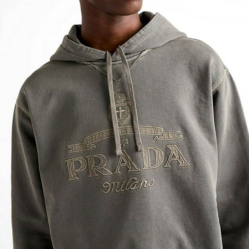 PRADA 자수로고 워싱 후드