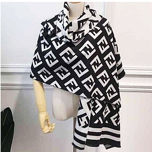 펜* FENDI 로고 머플러