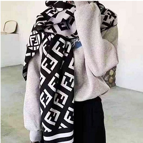 펜* 로고 울 머플러