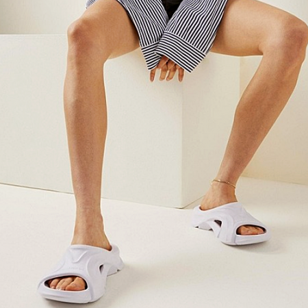 발렌시아가 몰드 슬라이드 샌들 화이트