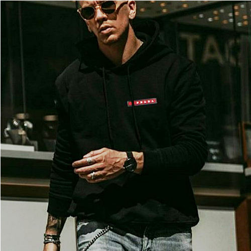 PRADA 레드라인 로고 패치 후드