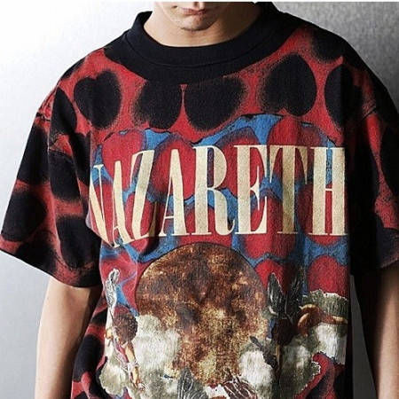 SAINT 나사렛 하트 티셔츠