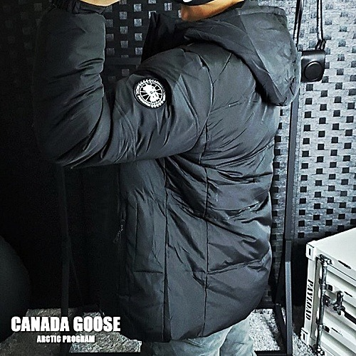 캐나다구스 오리털 패딩